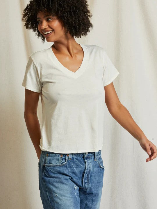 Hendrix v neck - Bright Ivory - Perfect White Tee