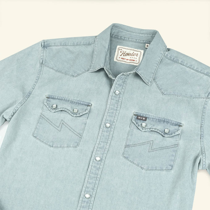 Dust Up Denim Snapshirt- Light Blue Wash / Howler Bros